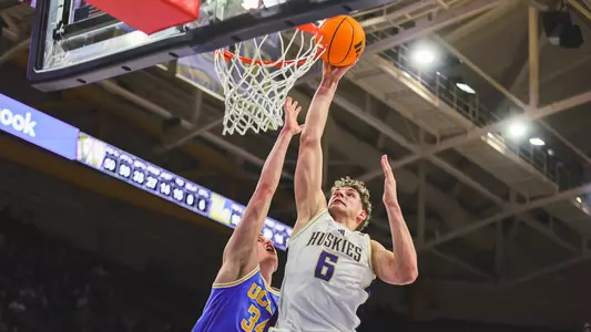 Hannes Steinbach dunks vs. UCLA
