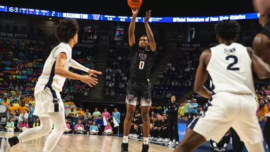 Mekhi Mason shoots a three at Penn State