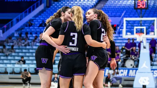 WBB huddle vs Columbia First Four NCAA Tournament