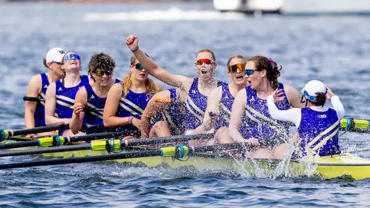 The University of Washington men’s and women’s rowing team compete agains California in The Dual on April 26, 2025. (Photography by Scott Eklund/Red Box Pictures)