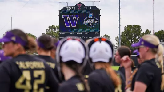 Softball Team Regional with Videoboard W