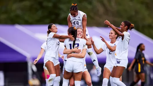 Team Celebration after Samiah Shell goal versus Idaho