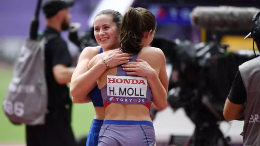Hana Moll Amanda Moll 2025 World Championships