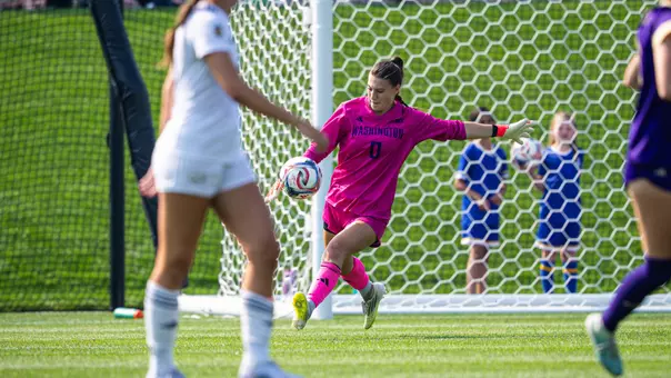 Malie Chamberland takes a goal kick