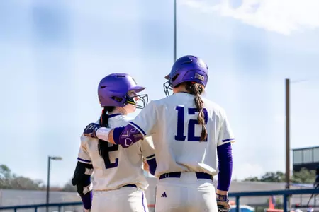 Tia Durst and Gabi Toney at UTSA Invitational
