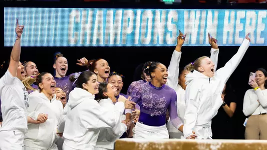 GYM: Washington Advances To Round Two Of Regionals