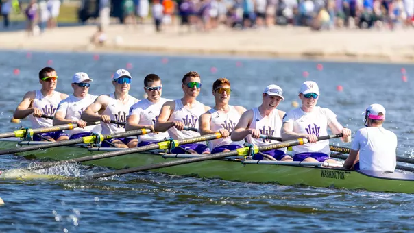 a uw eight-oared men's crew rows at the Sarasota 2K in 2026 in Sarasota, Fla.