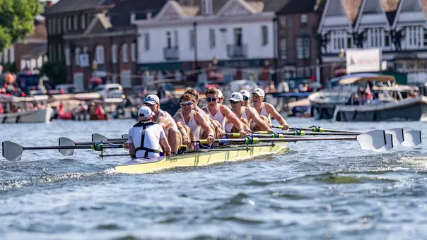 A Washington men's eight rows in the Temple Challenge Cup at Henley Royal Regatta in 2026