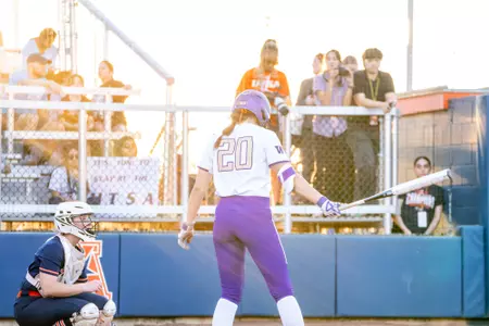 Allie Thomsen at UTSA Tournament