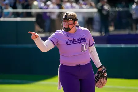 UW softball vs UCLA on April 25, 2026 in Seattle, Washington. Photo by David Ryder