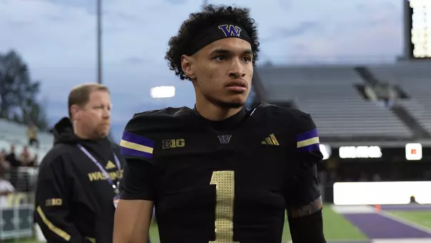 Demond Williams Jr stands on the sidelines