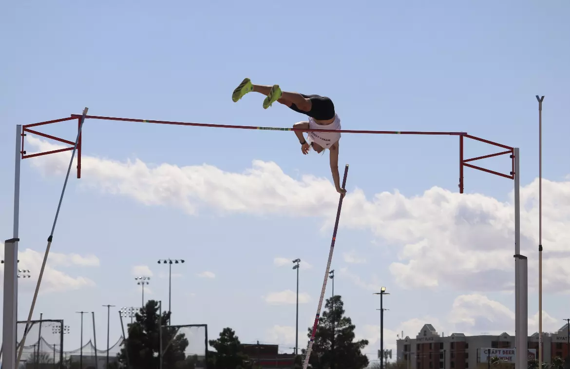 Wildcats compete at UNLV.