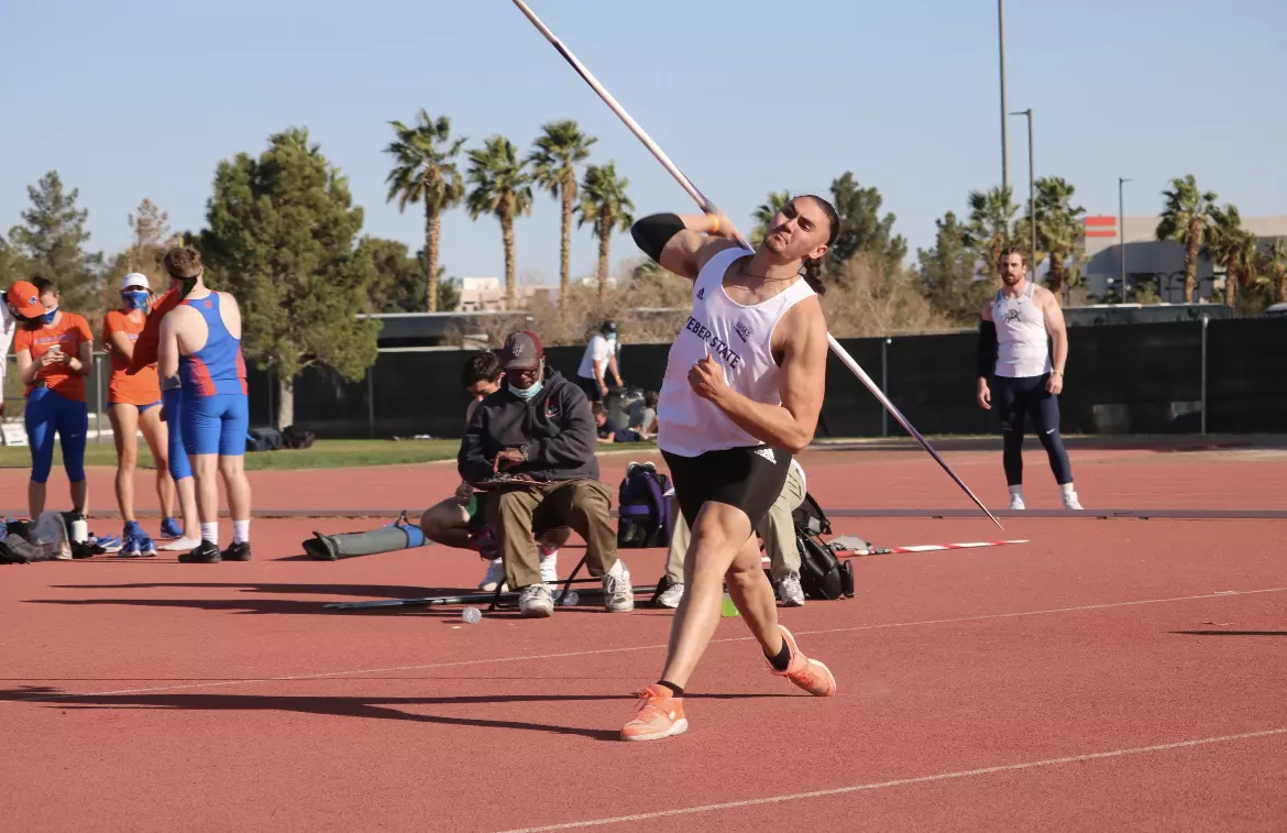 Wildcats compete at UNLV.