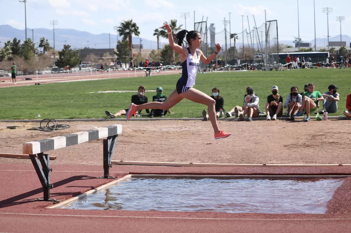 Wildcats compete at UNLV.