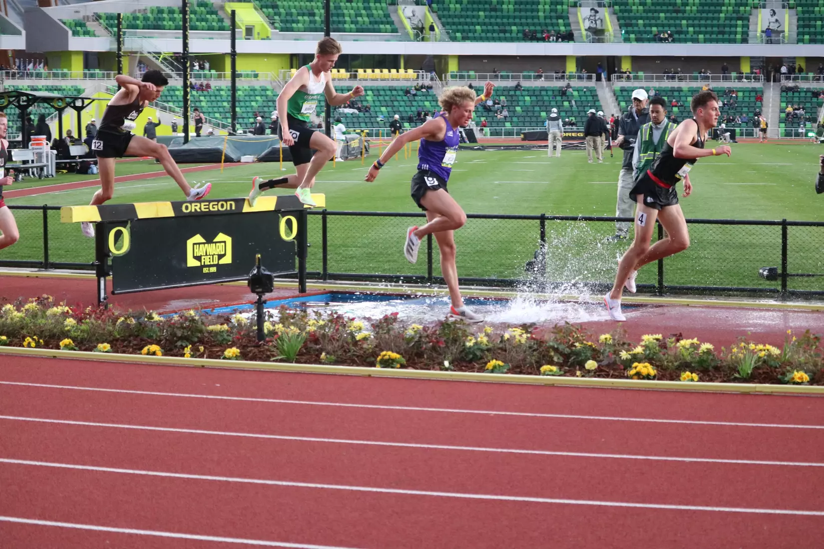 Peter Visser splash at Hayward