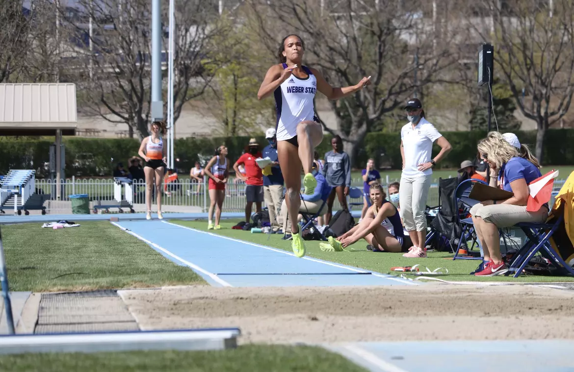 Women's Track and Field at the BYU Robison Invitational.