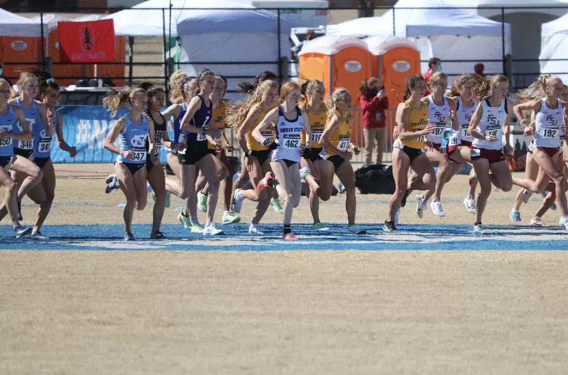 Summer Allen runs in the 2020 NCAA Cross Country Championships.