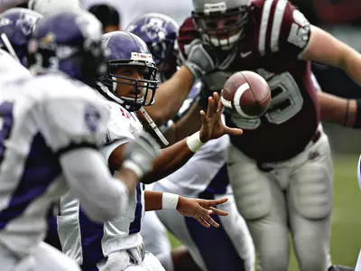 Eagles Down Wildcats in Season Finale