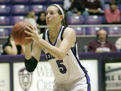 Tuomi Leads 'Cats to Win Over Vandals