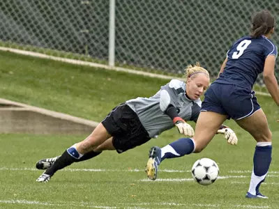 Wildcats Knock Off No. 21 Utes 1-0