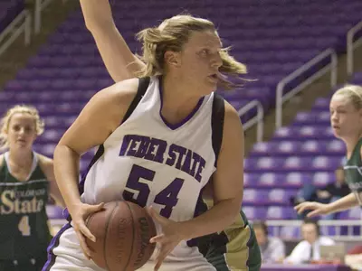 'Cats Fall to Vikings for Fifth Straight Loss