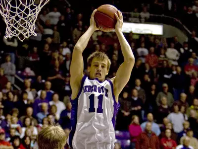 Weber State Escapes With a 59-57 Win Over Idaho State