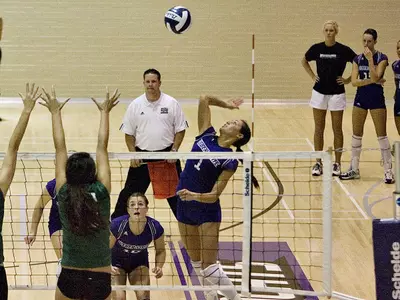 'Cats Beat Gonzaga 3-2 for Season's First Win