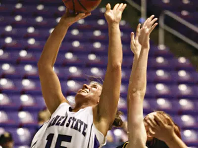 Wildcats Break Streak Against NAU