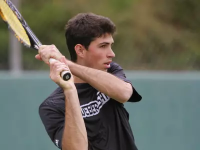 Hipp Knocks off No. 1 Seed to Lead WSU at Mountain Regionals