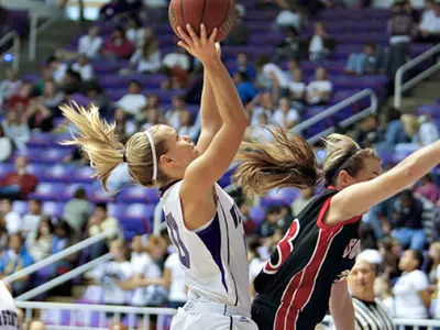 Hot Shooting Leads 'Cats Past SUU