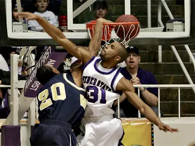 Wildcats Fall in Big Sky Semis