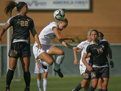 #25 Oregon State Downs WSU 3-2