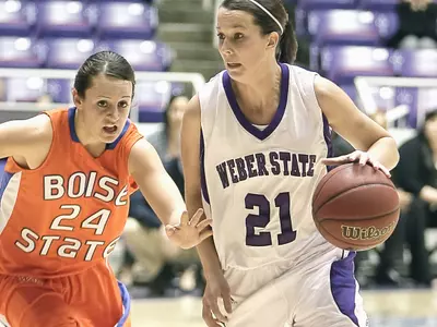 Women's basketball begins practice on Tuesday