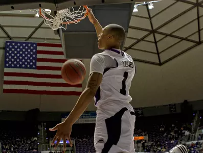 Men's Basketball Picked First in Preseason Polls
