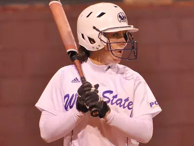 'Cats Drop Final Trio in Vegas
