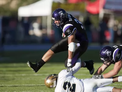 Wildcats Hang On For Win Over Idaho State