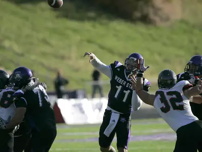 Wildcats Fall 35-28 to Thunderbirds