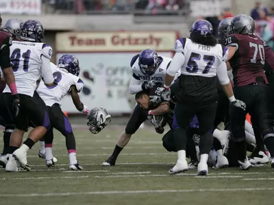 Montana Blows Out Wildcats 45-10