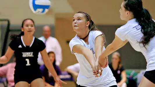 'Cats fall to Thunderbirds