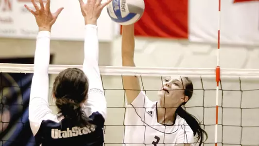Wildcats win five-set thriller vs. Northern Arizona