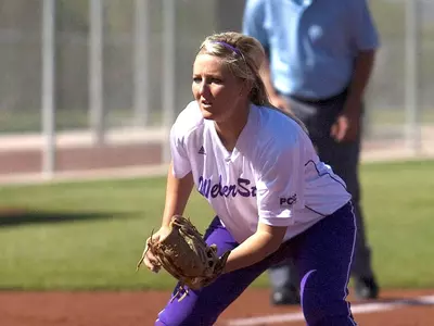 Wildcats fall short vs. 'Runners, Sooners Saturday