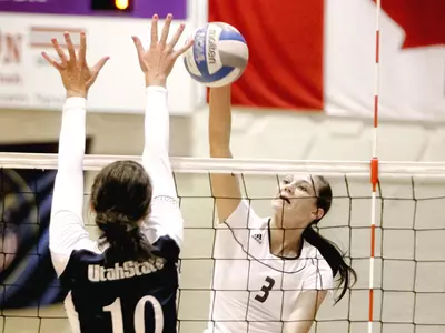 Wildcats fall in five-set thriller