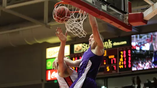 'Cats come back for 70-66 Bracketbuster win at ORU