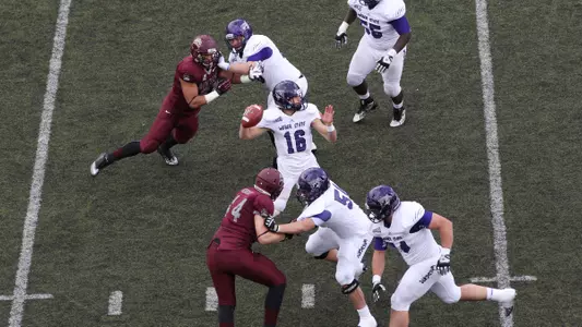 #7 Montana beats Wildcats 42-6