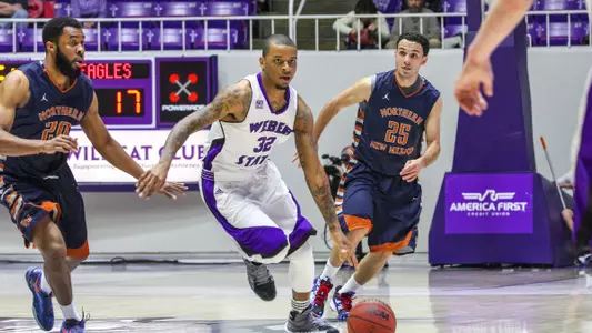 'Cats end non-conference season with 75-49 win