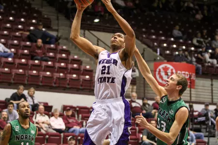 Wildcats Fall to Rams 88-67