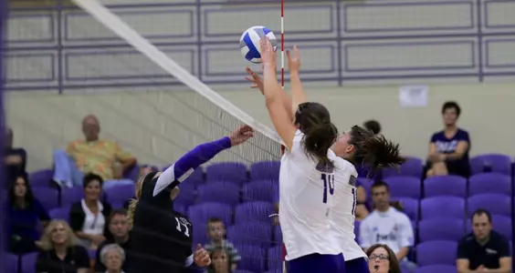 Volleyball opens 2-0 for first time in 15 seasons