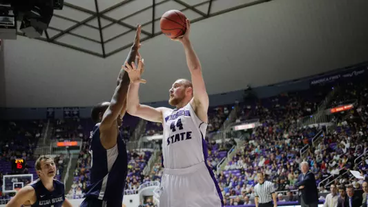 Kyle Tresnak to play professionally in Spain