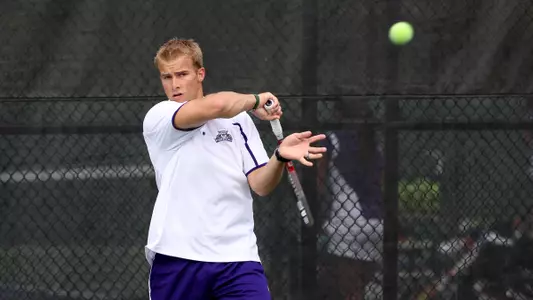 Wildcats Fall to Utah State