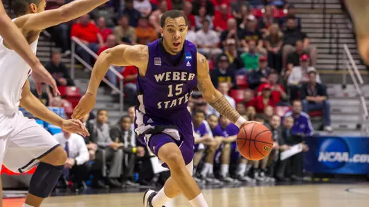 Berry added to summer league roster with Toronto